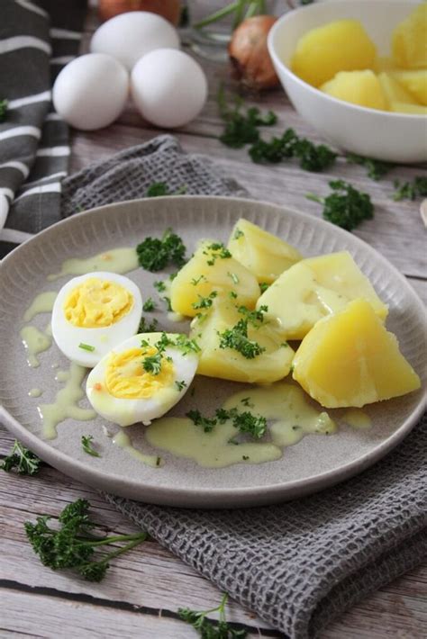 Eier in Senfsoße nach einem Familienrezept