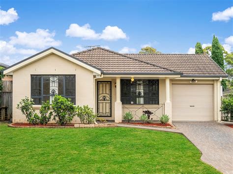 4 Burkhart Place Minto NSW 2566 Property Details