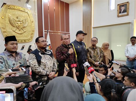 Dukung Pemilihan Serentak Kpu Tandatangani Nota Kesepahaman Dengan