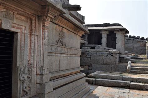 Hampi - Narasimha Temple