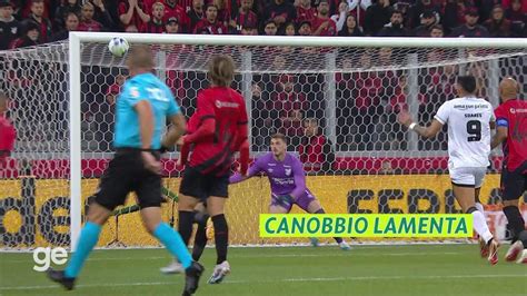 Vídeo Veja 10 reações ao golaço de Luis Henrique do Botafogo contra