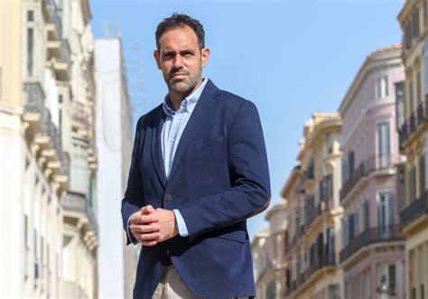 Javier Frutos Sueldos de 1 380 euros para las categorías más bajas no