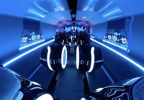 VIDEO: Disney Releases Nighttime POV of TRON Lightcycle Run at the ...