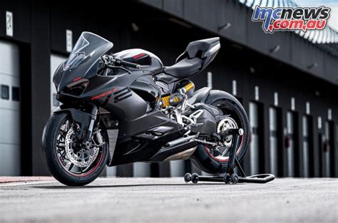 Ducati Panigale V2 In Black On Black Livery On The Way Mcnews