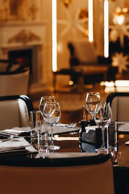 Premium Photo Fine Restaurant Dinner Table Place Setting