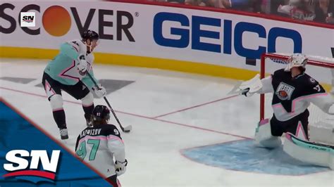 Mcdavid And Karlsson Connect On Pretty Give And Go At Nhl All Star Game