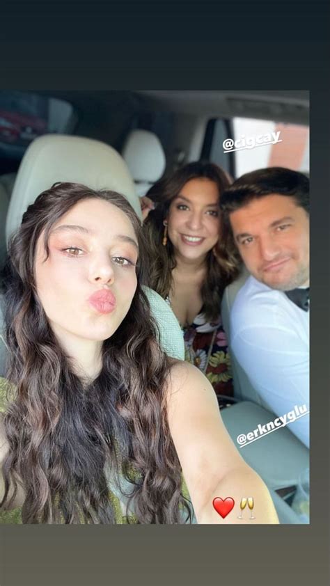 Ozge Gurel | Ragazze bellissime, Ragazzo