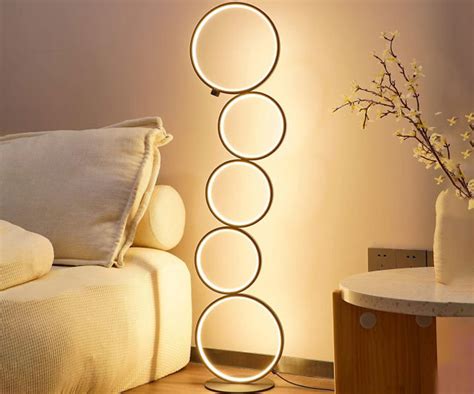 Modern Stacked Circle Lamp