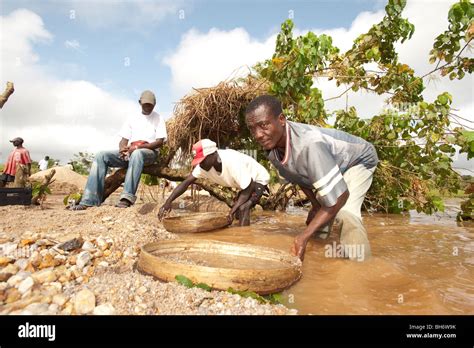 Diamond Mining Kono District Sierra Leone Stock Photo Alamy