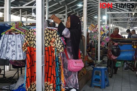 Pkl Teras Malioboro Pesimis Lokasi Relokasi Datangkan Cuan