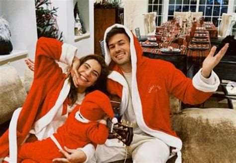 A Foto Cheio De Ternura Do Natal De David Carreira E Carolina Carvalho