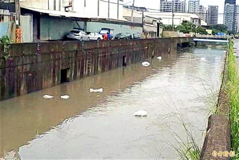 雷雨轟炸 鳳山滯洪池發揮效果 生活 自由時報電子報