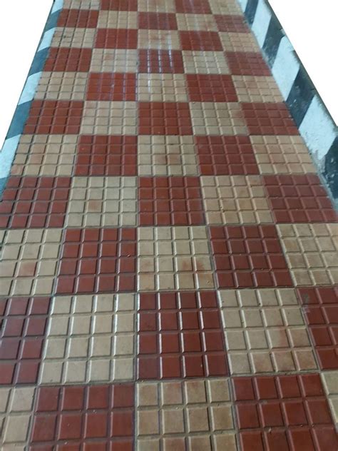 Red White Cement Chequered Parking Tiles 10 Mm Size 60x60 Cm At Best