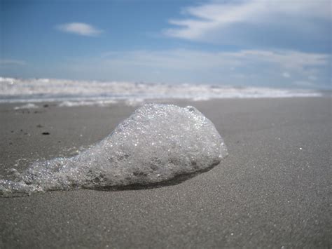 The Story Behind The Pictures: Day 301 - Ocean Bubbles