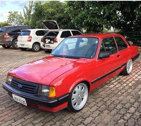 Pin De Arthuro Ricci Em Carro Familia Silva Chevette Carros De Luxo