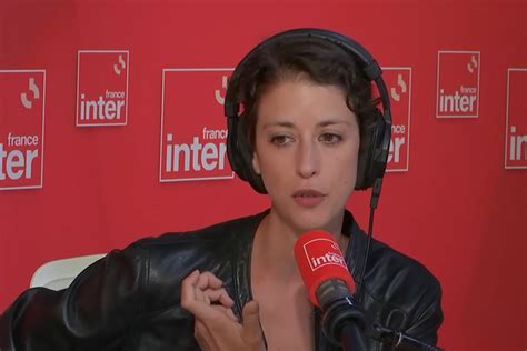 Clémentine Vergnaud Journaliste à Franceinfo Atteinte Dun Cancer Est