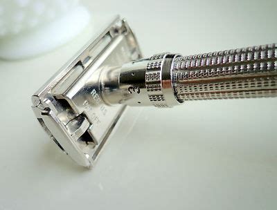 Vintage Gillette Slim Adjustable De Safety Razor H Super Nice