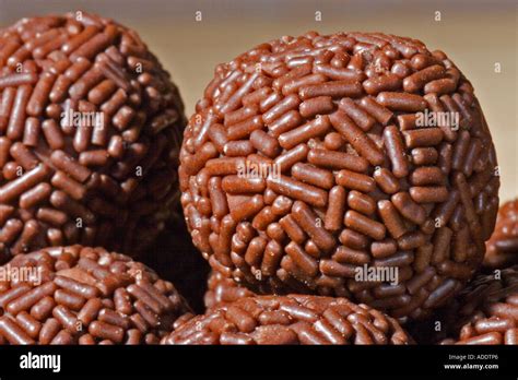 Schokolade Chocolate Rumkugel Stock Photo Alamy