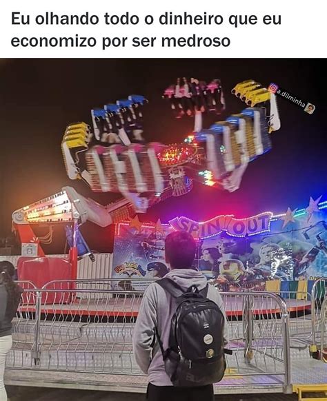 A Otaku Da Sala Chegando Na Formatura Memes