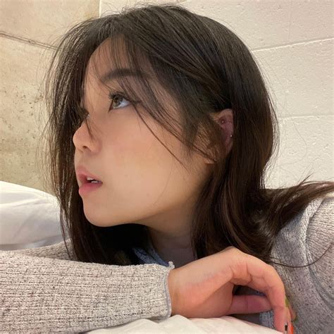 Daisy Choi Medium Layered Face Claims Korean Girl Love Her Hoop