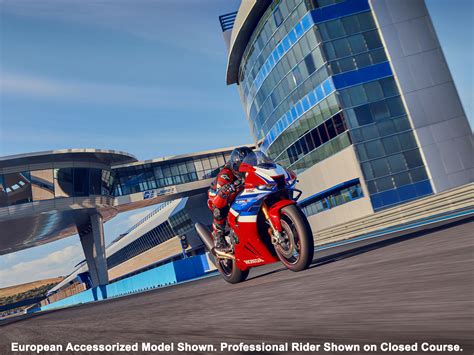 New 2025 Honda CBR1000RR R Fireblade SP Motorcycles In Austin MN