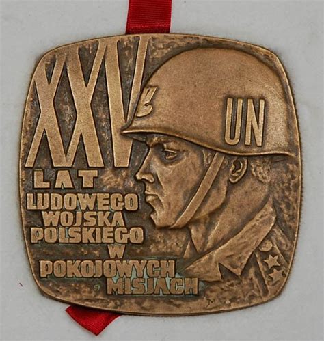 Medal Xxv Lat Ludowego Wojska Polskiego W Pokojowy Warszawa Kup