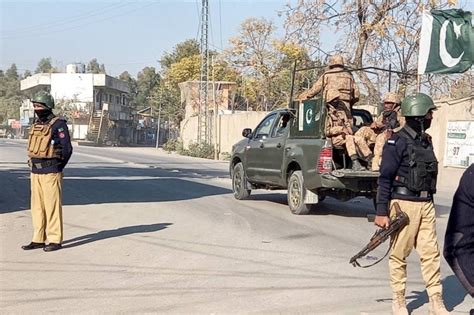 باكستان 10 سنوات سجن وغرامة مليون روبية عقوبة إهانة زوجات النبي