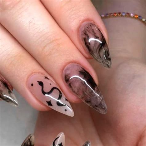 Nails And Beauty Bar On Instagram Snake Nails Quedamos Enamoradas