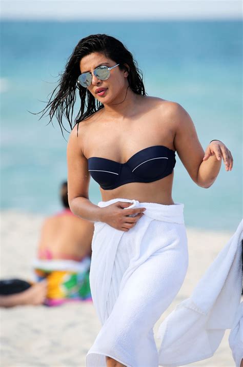 Priyanka Chopra Bikini Candids Miami Beach Florida 05122017 • Celebmafia