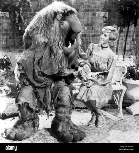 The Muppet Show From Left Sweetums Sandy Duncan Season 1 Episode