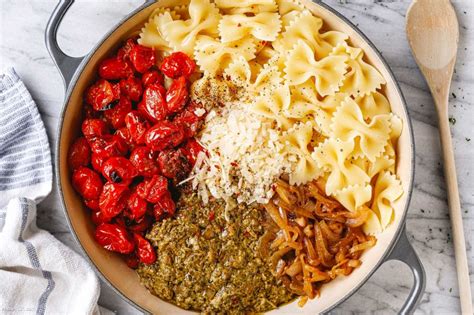 Creamy Pesto Pasta Recipe With Roasted Tomatoes Creamy Pesto Pasta