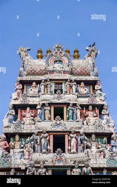 Singapore Gopuram Grand Tower Entrance Of The Sri Mariamman Hindu