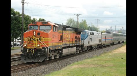 Bnsf To The Rescue Bnsf D9 Leads Coast Starlight Sd9043mac