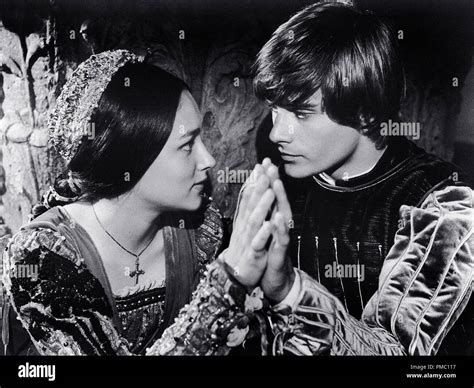 Leonard Whiting And Olivia Hussey In Romeo And Juliet 1968 Paramount