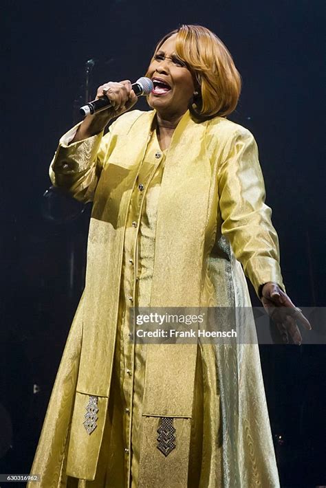 American Singer Queen Esther Marrow Performs Live During A Concert