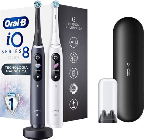 Oral B Zestaw 2 elektrycznych szczoteczek do zębów iO 8 biały czarny