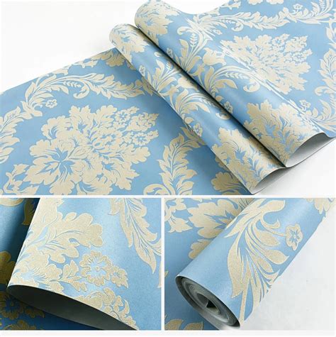 Victorian Style Damask Wallpaper