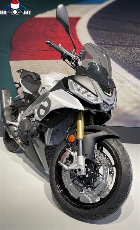 Aprilia Tuono V4 1100 Model 2023 Glacier White Advertentie 1487017