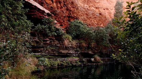 Circular Pool Karijini National Park - VKS-737 The Australian National 4WD Radio Network