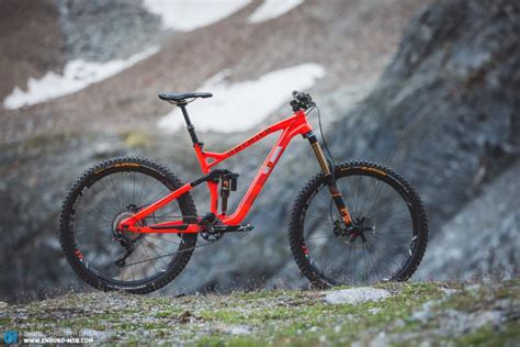 Rotwild R E Fs Evo Review Enduro Mountainbike Magazine