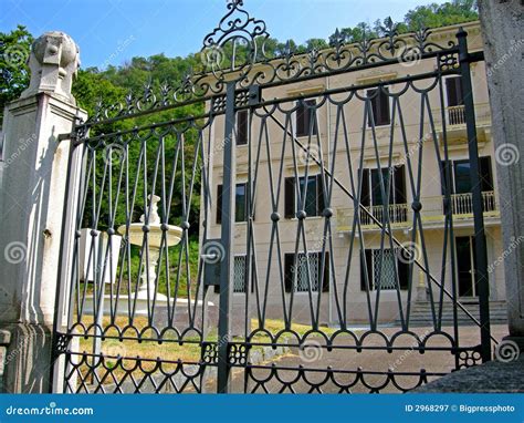 Classic Italian Villa Gates Stock Image Image 2968297