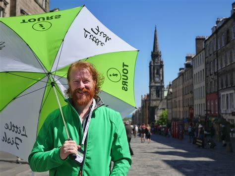 Edinburgh: Old Town History And Tales Walking Tour