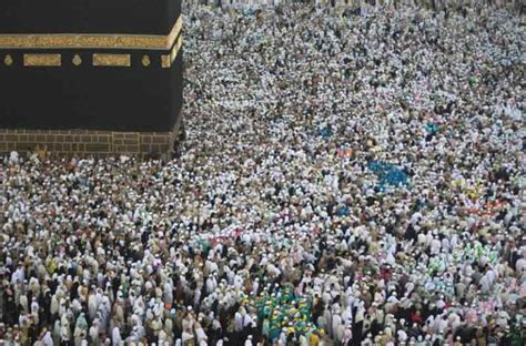 pengertian haji mabrur sejarah tata   manfaatnya pusat