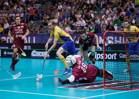 Sweden And Finland Secure Semi Final Places At Iff Men S Floorball