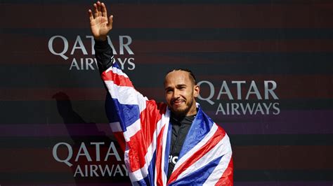 Lewis Hamilton gana por novena vez Gran Premio de Gran Bretaña