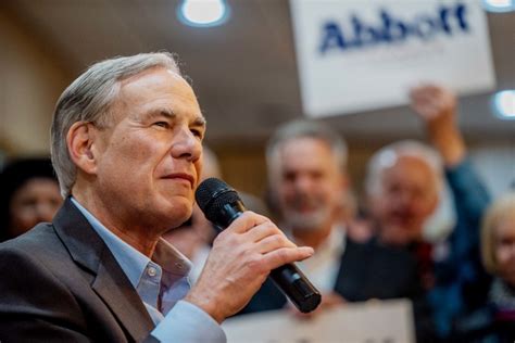 Texas Abbott Says He Plans To Bus Migrants To Washington