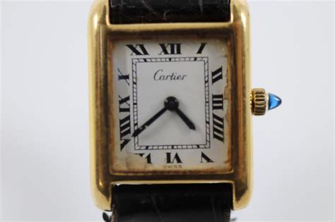 Lot Ladies Wrist Watch Cartier Swiss Made Leather Strap Chip To