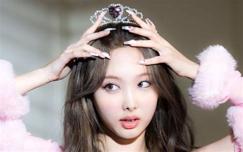 Twice ‘s Nayeon Continues To Make A Big Impact On The Global Music Charts Her Album Im Nayeon