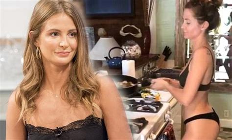 Seksi oyuncu bikini giyip mutfağa girdi Magazin Haberleri