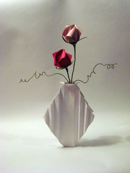 Elegant Origami By Vania Passos